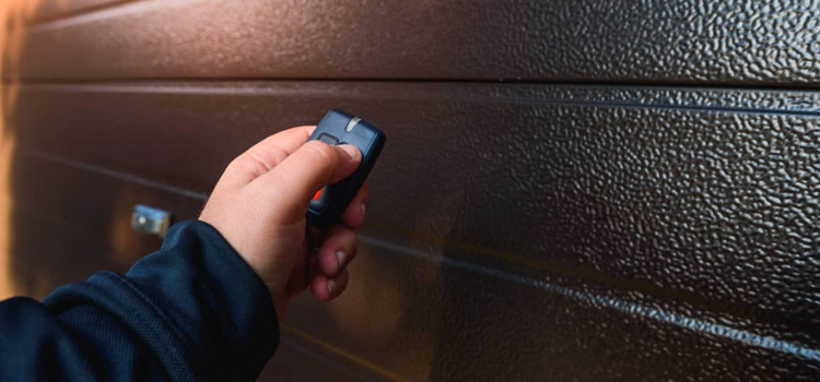 automatic door opener with remote control in Oakland Park